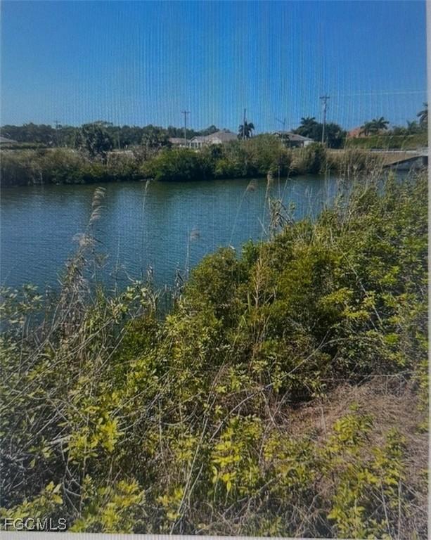 2312 NW 25th Ter., Cape Coral, FL 33993