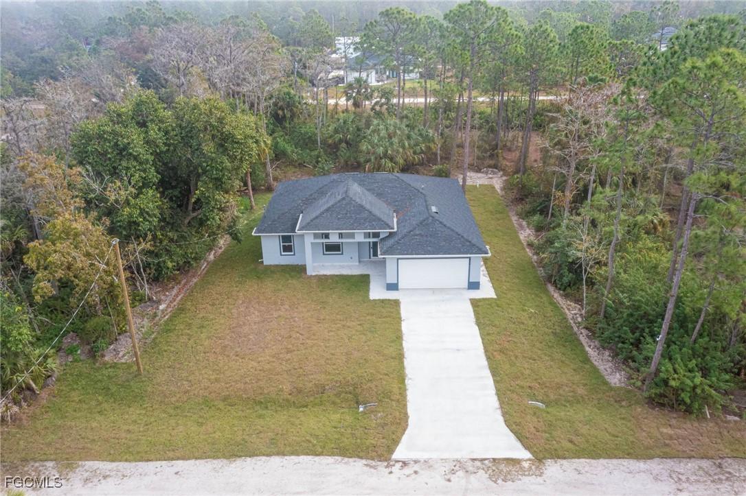 845 Gaylord Ave., Lehigh Acres, FL 33974