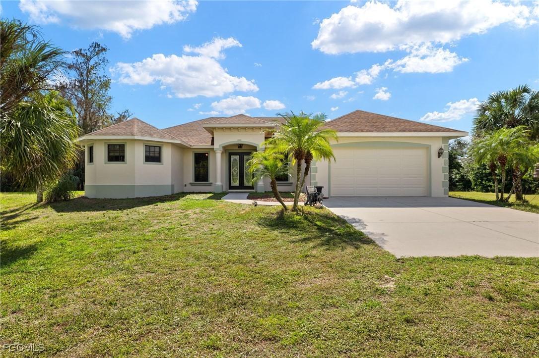 23950 Linda Lee Way, Fort Myers, FL 33913