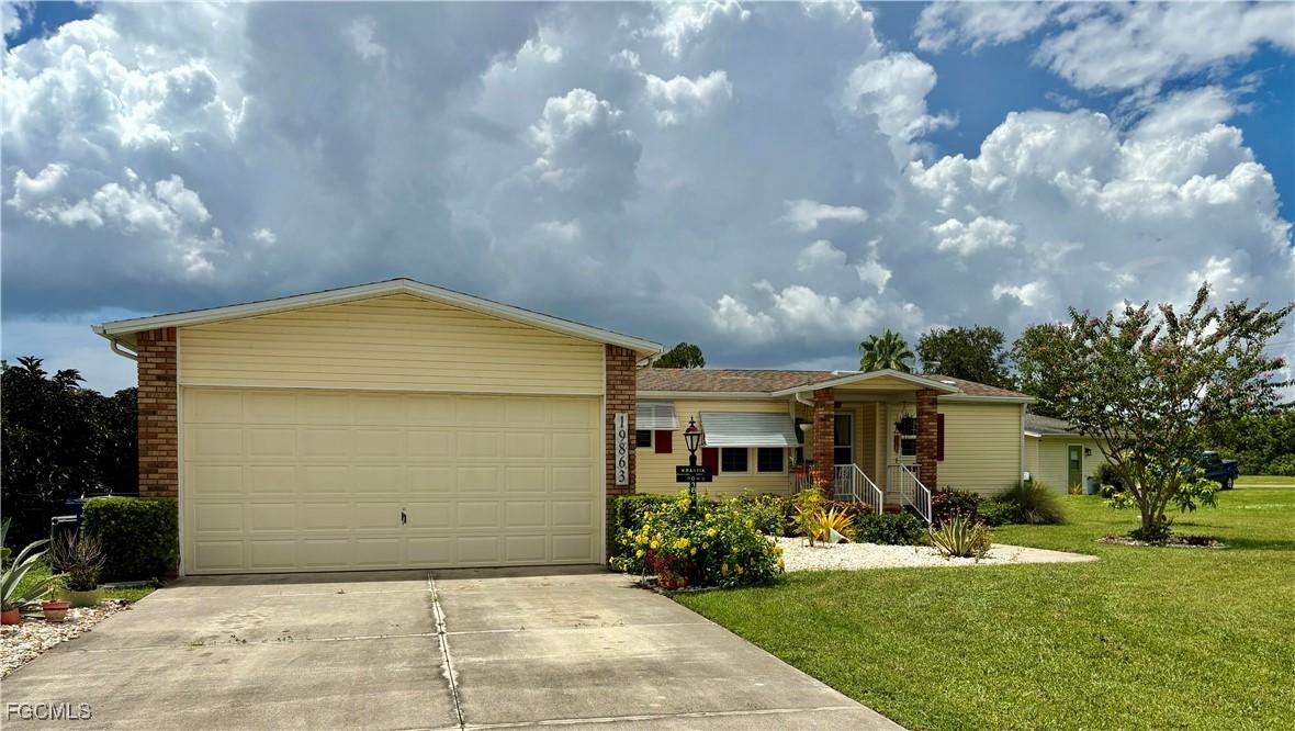19863 Eagle Trace Ct., North Fort Myers, FL 33903