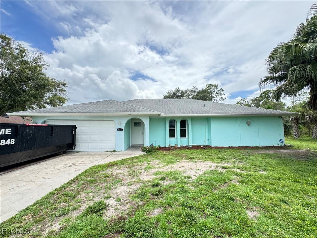512 Calvin Ave., Lehigh Acres, FL 33972