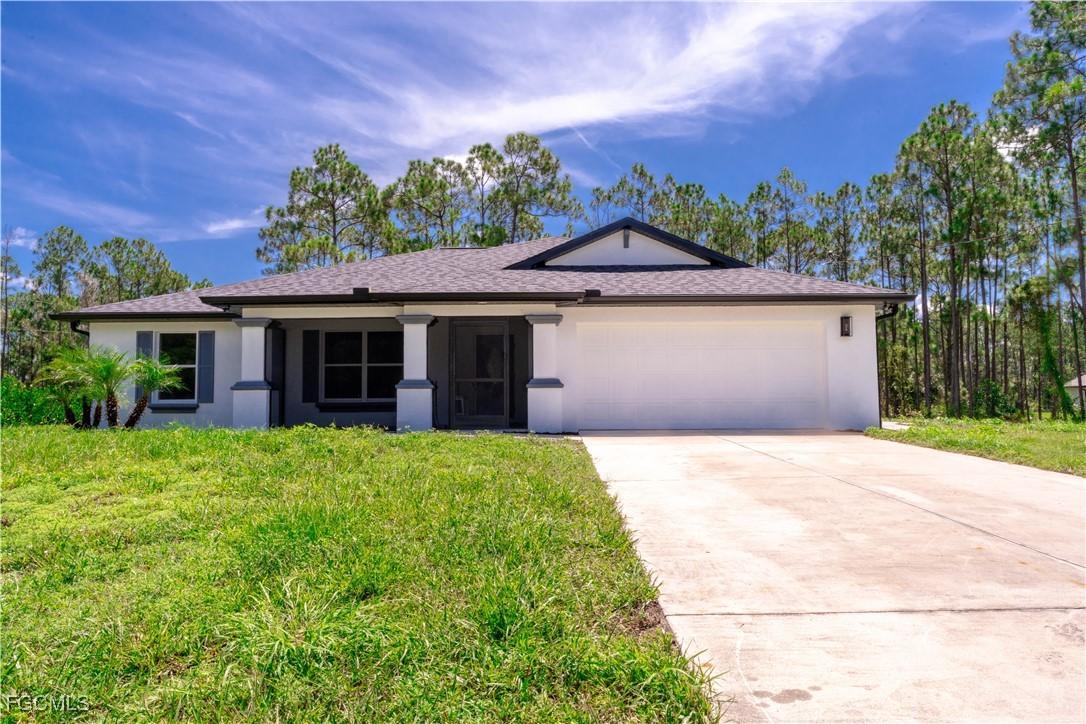 741 Boulogne Ct., Lehigh Acres, FL 33974