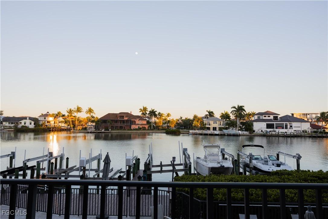 10562 Gulf Shore Dr. #101/102, Naples, FL 34108