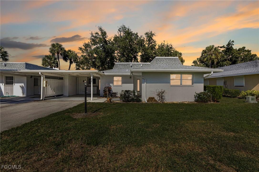 536 Pangola Dr., North Fort Myers, FL 33903