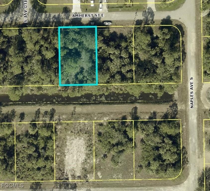 1248 Amherst St., Lehigh Acres, FL 33974