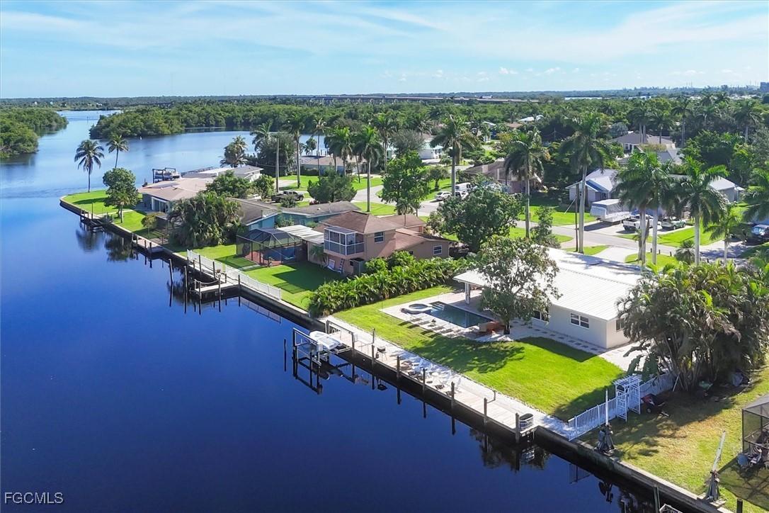 315 Georgia Ave., Fort Myers, FL 33905