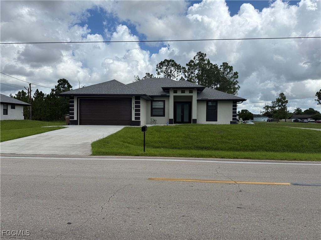 2107 E 10th St., Lehigh Acres, FL 33936