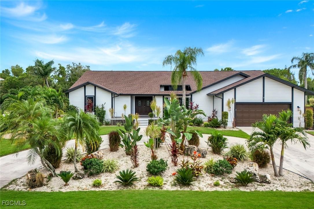 7239 Hendry Creek Dr., Fort Myers, FL 33908