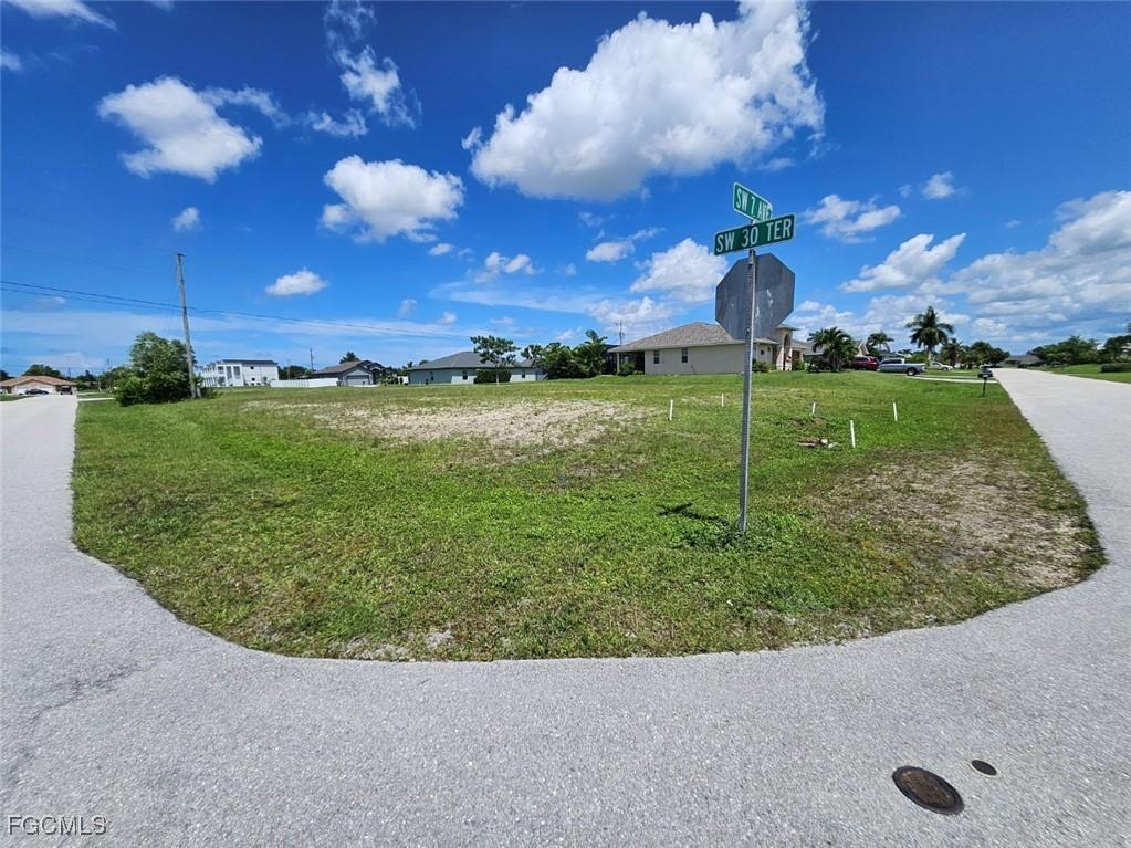 3016 SW 7th Ave., Cape Coral, FL 33914