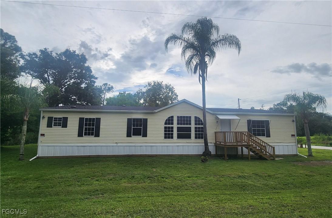 219 N Ballard Rd., Avon Park, FL 33825