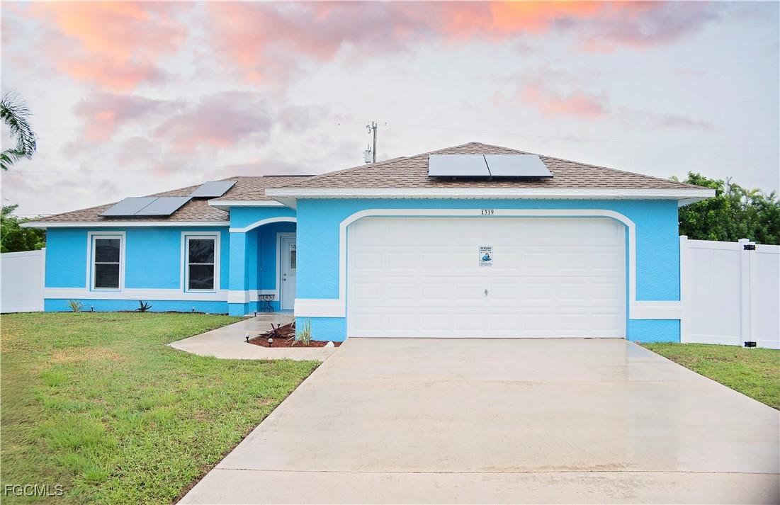 1319 SE 39th Ter., Cape Coral, FL 33904