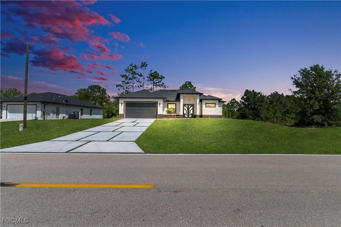 1129 Milwaukee Blvd., Lehigh Acres, FL 33974