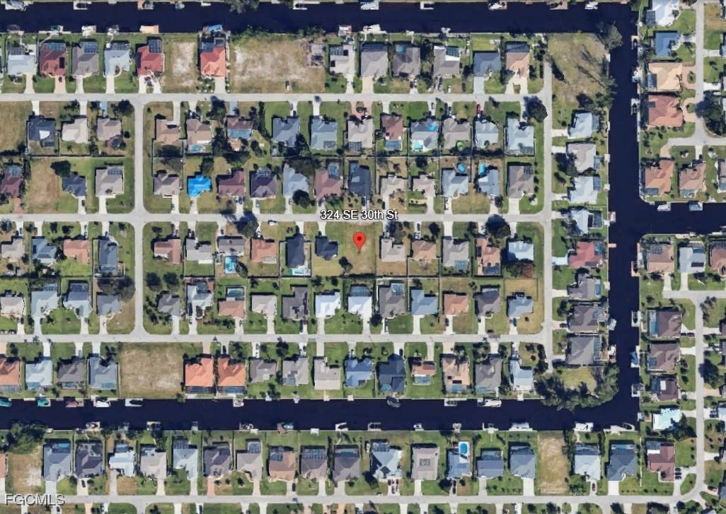 324 SE 30th St., Cape Coral, FL 33904