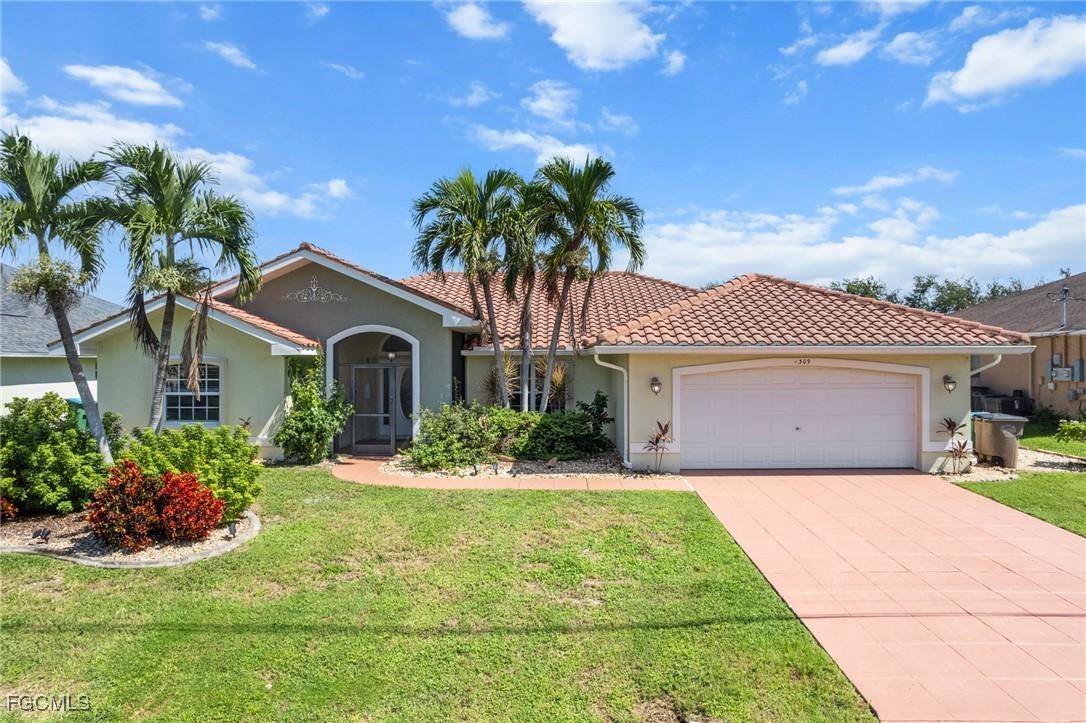 1309 SE 10th Ter., Cape Coral, FL 33990
