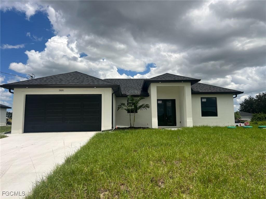3105 Ruth Ave., Lehigh Acres, FL 33976