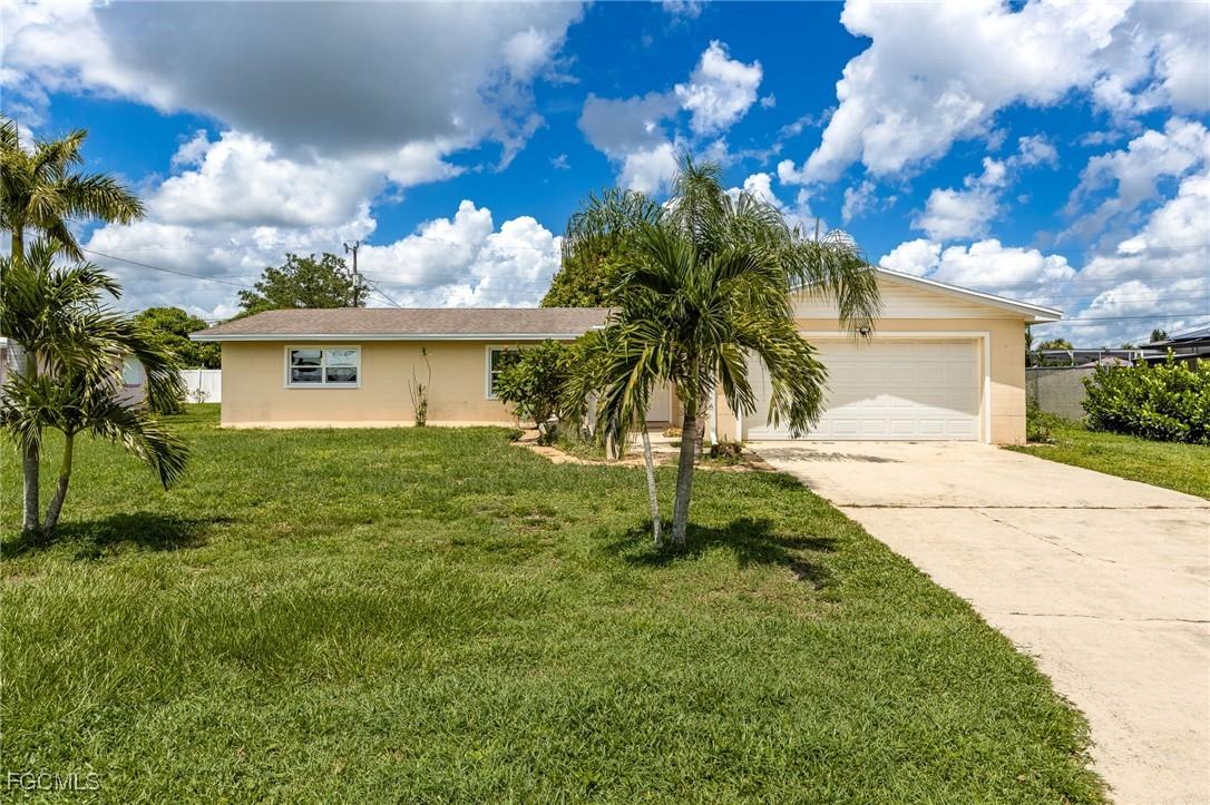 108 Starview Ave., Lehigh Acres, FL 33936