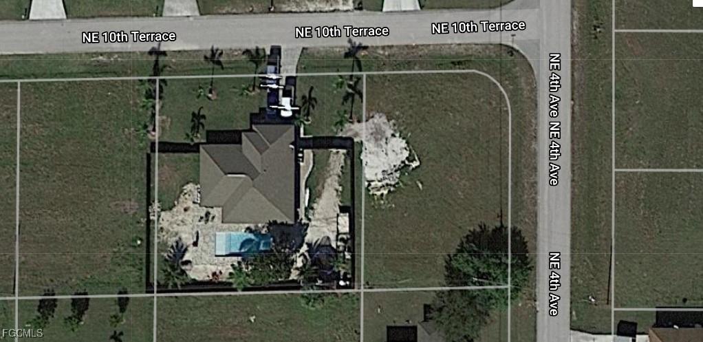 344 NE 10th Ter., Cape Coral, FL 33909