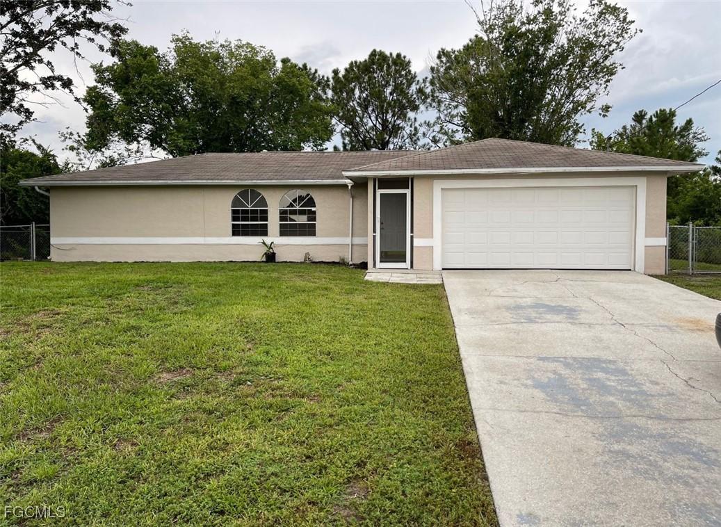 2609 13th St., Lehigh Acres, FL 33976