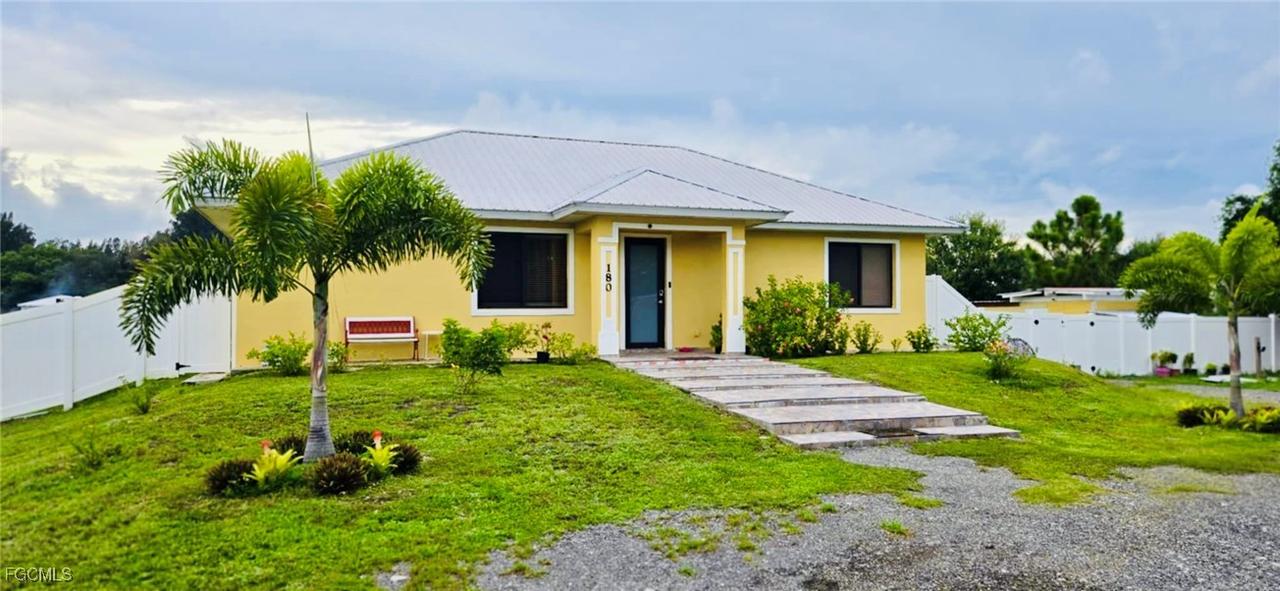 180 N Hacienda St., Clewiston, FL 33440