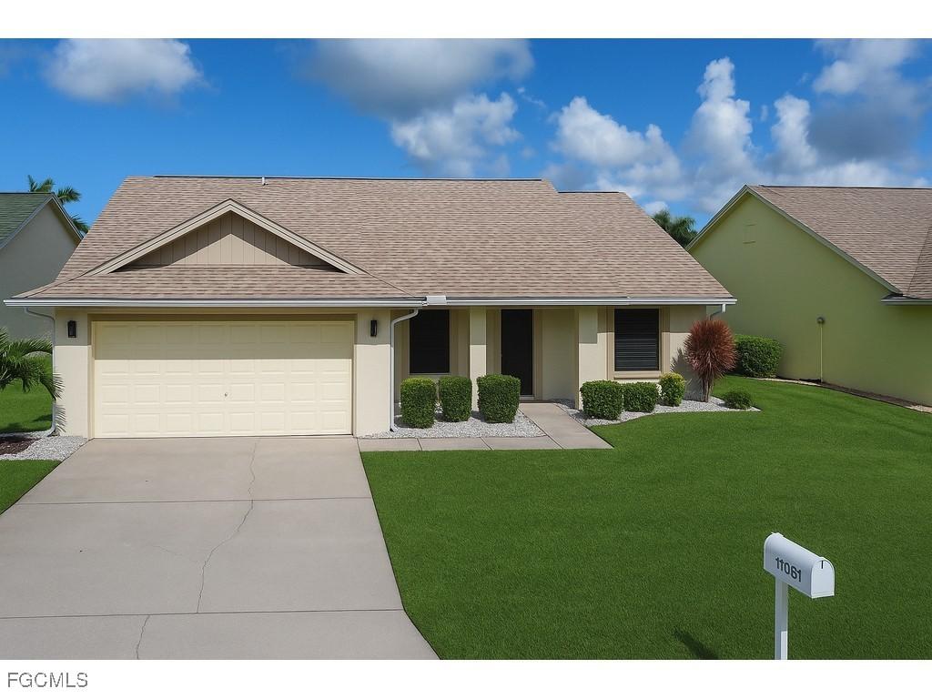 11091 Caravel Cir., Fort Myers, FL 33908