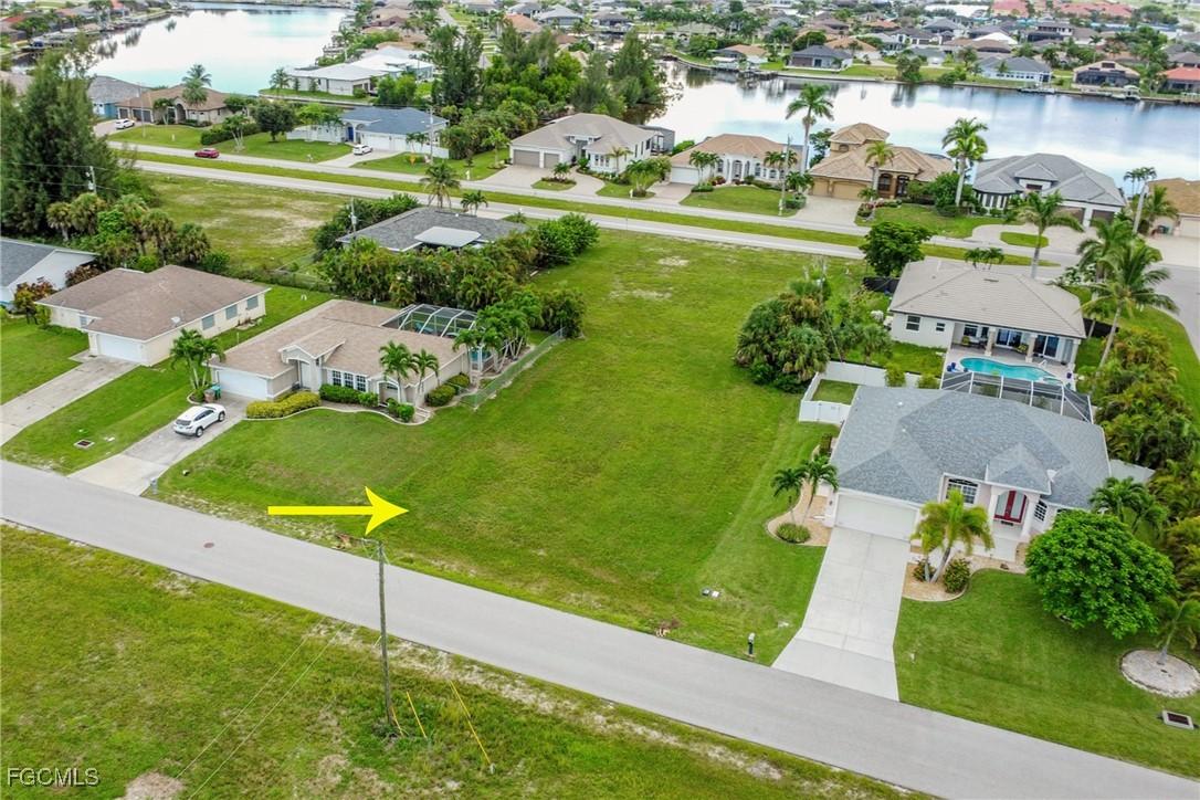3223 SW 7th Ln., Cape Coral, FL 33991
