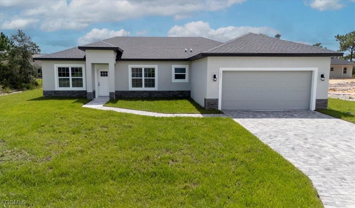 4867 Myrtle Beach Dr., Sebring, FL 33872