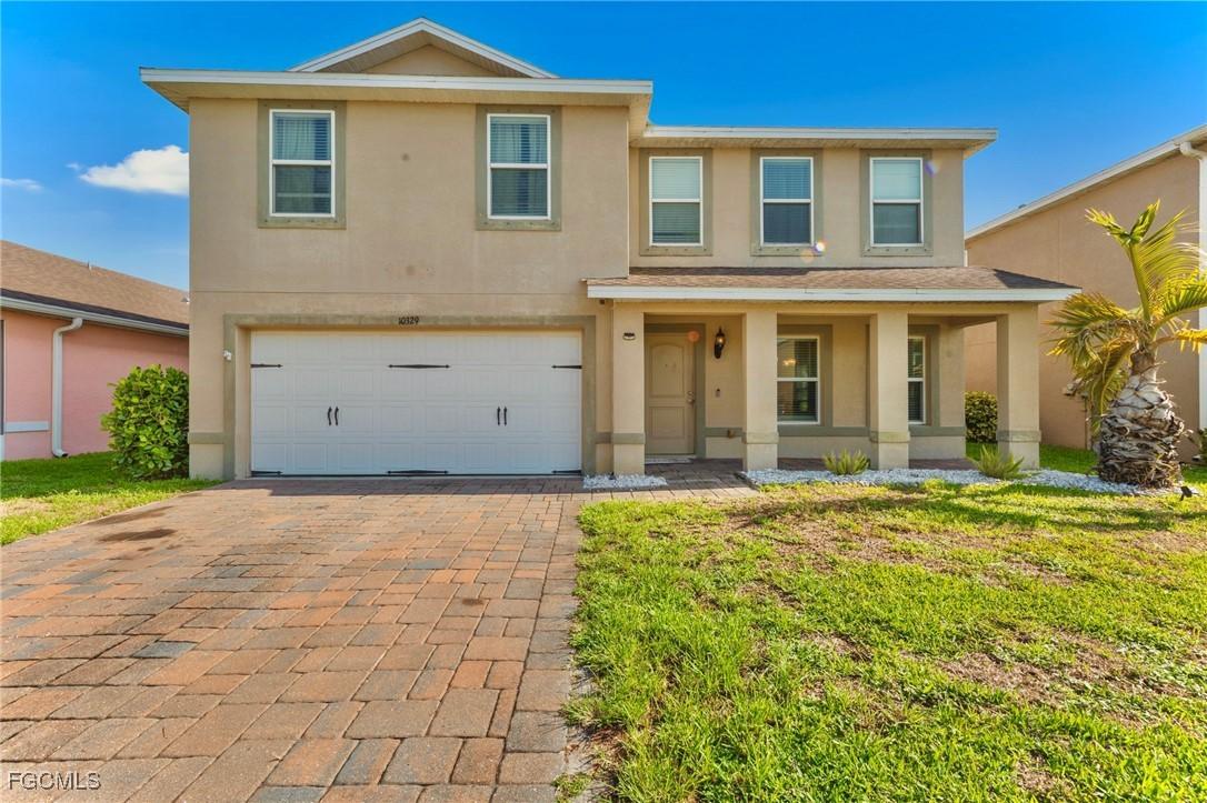 10329 Canal Brook Ln., Lehigh Acres, FL 33936