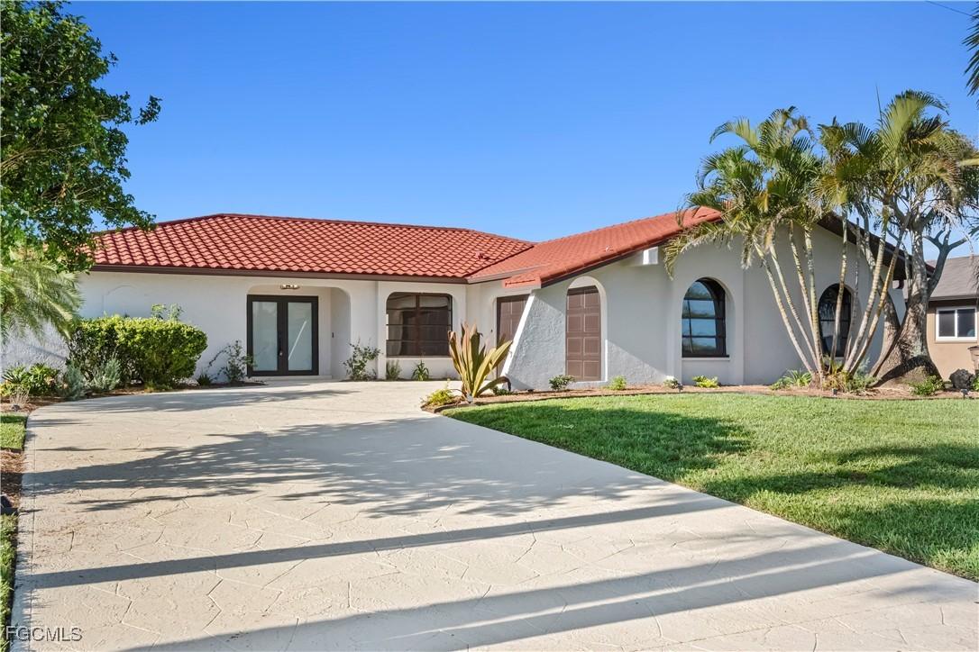 920 SE 16th Ter., Cape Coral, FL 33990