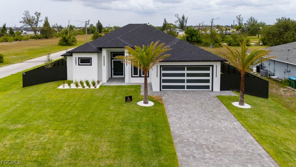 3007 NW 10th St., Cape Coral, FL 33993