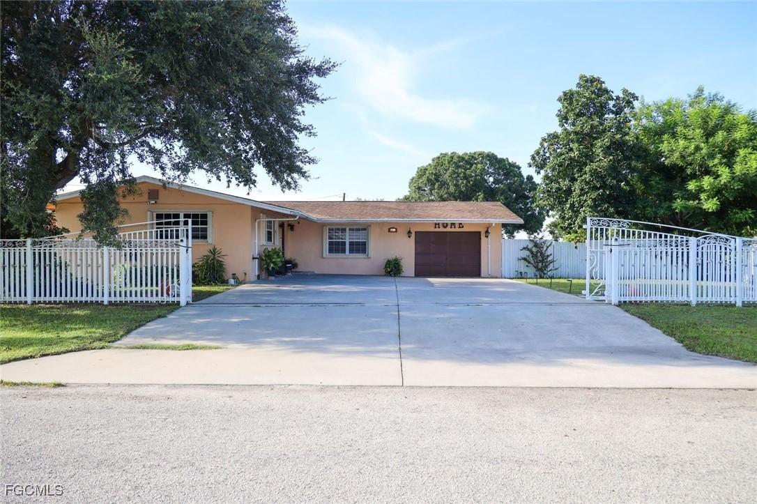 1109 W Ventura Ave., Clewiston, FL 33440