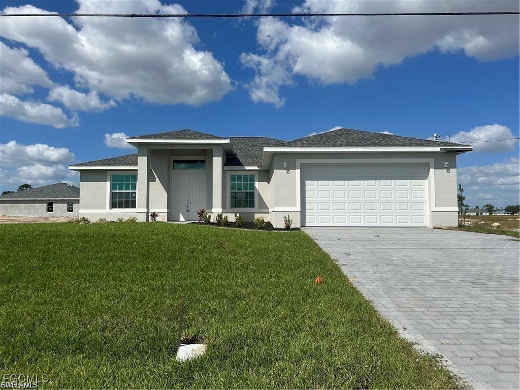 204 NE 15th Ter., Cape Coral, FL 33909