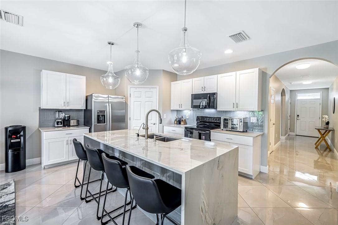 8349 Butternut Rd., Fort Myers, FL 33967