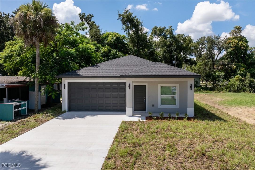 2316 Willard St., Fort Myers, FL 33901