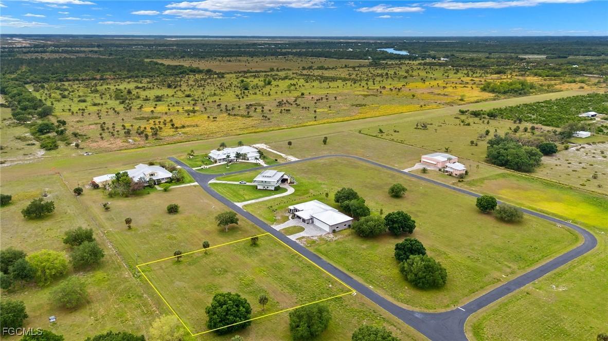 1530 Lindy Ln., Labelle, FL 33935