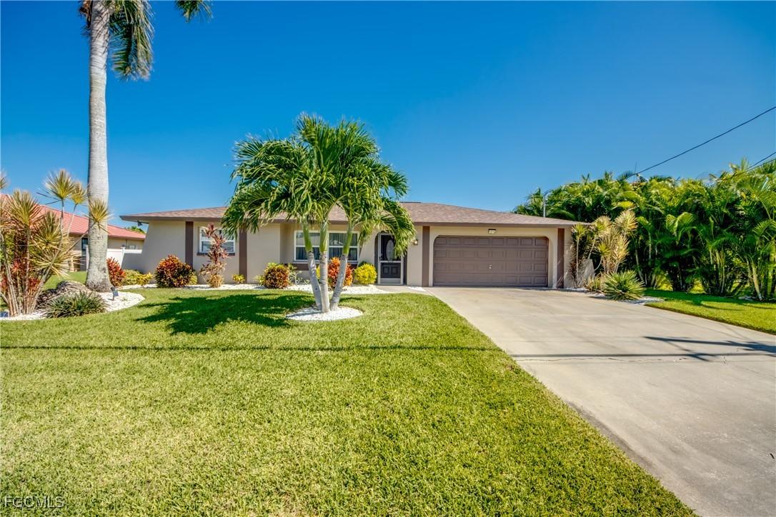 1219 SE 23rd Ter., Cape Coral, FL 33990