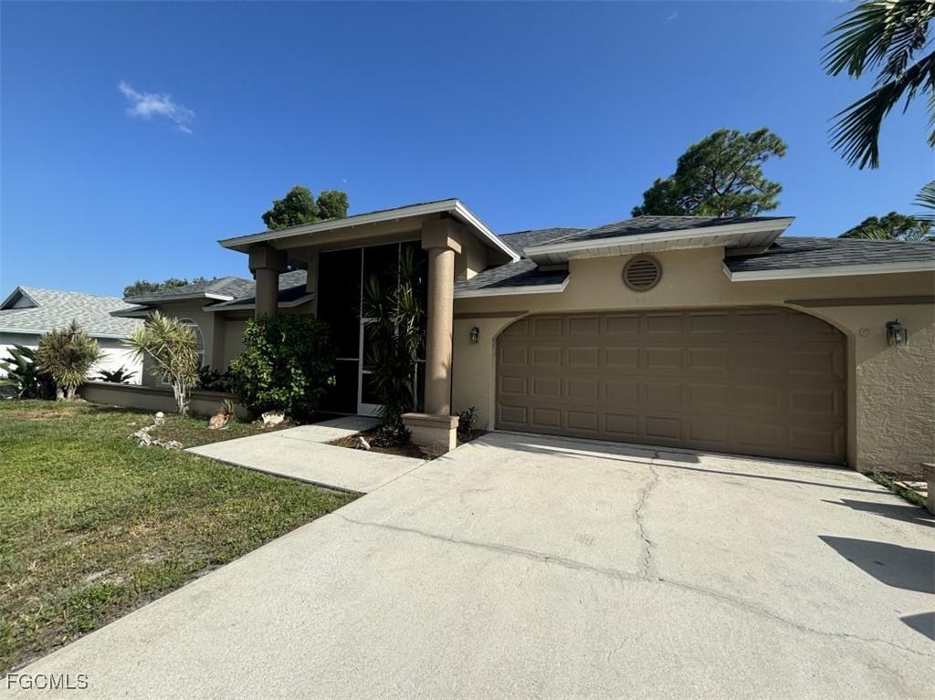 8216 New Jersey Blvd., Fort Myers, FL 33967