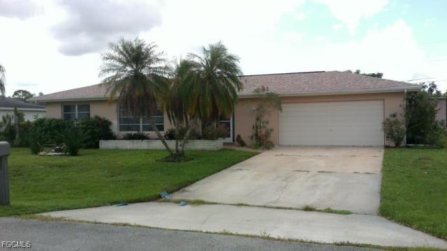 312 Hollywood St., Lehigh Acres, FL 33936