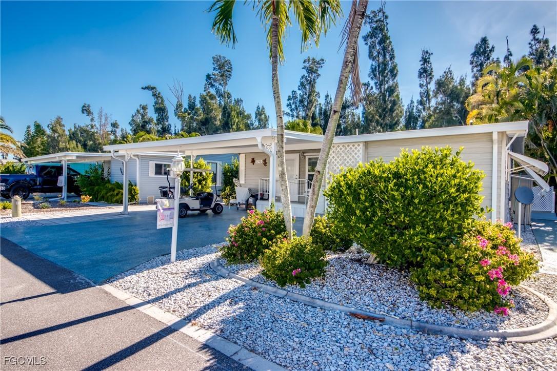 7230 Drum Dr., St James City, FL 33956