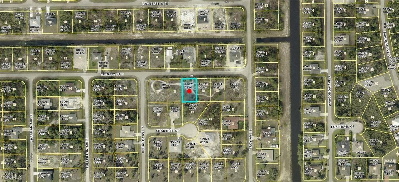 654 Trinity St., Lehigh Acres, FL 33974