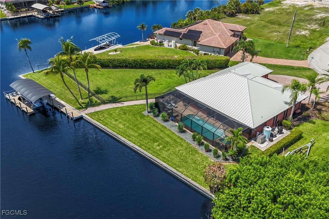 2111 NW 42nd Pl., Cape Coral, FL 33993