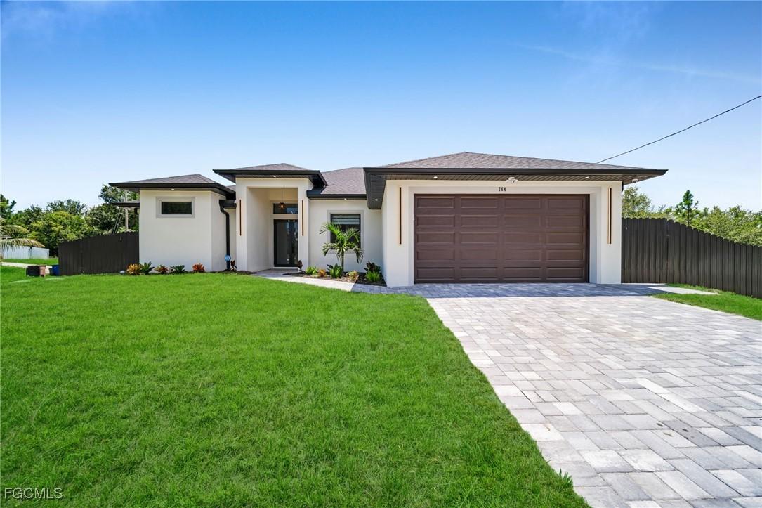 764 Clancy St., Lehigh Acres, FL 33974