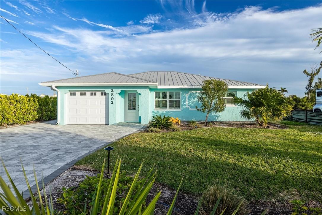 2892 Sanibel Blvd., St James City, FL 33956