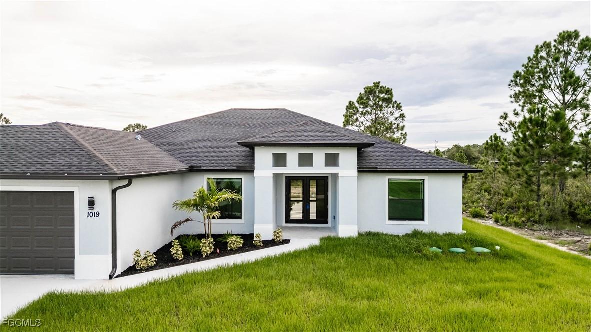 1019 Rush Ave., Lehigh Acres, FL 33972