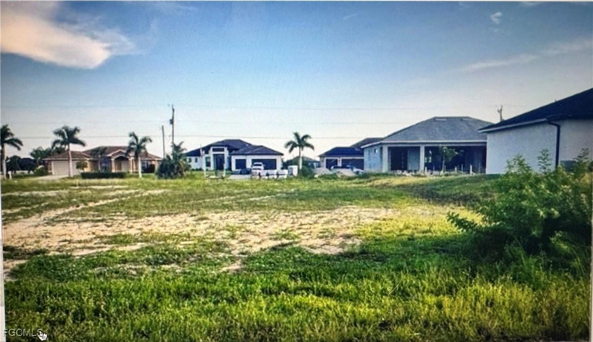 4237 NW 34th Ln., Cape Coral, FL 33993