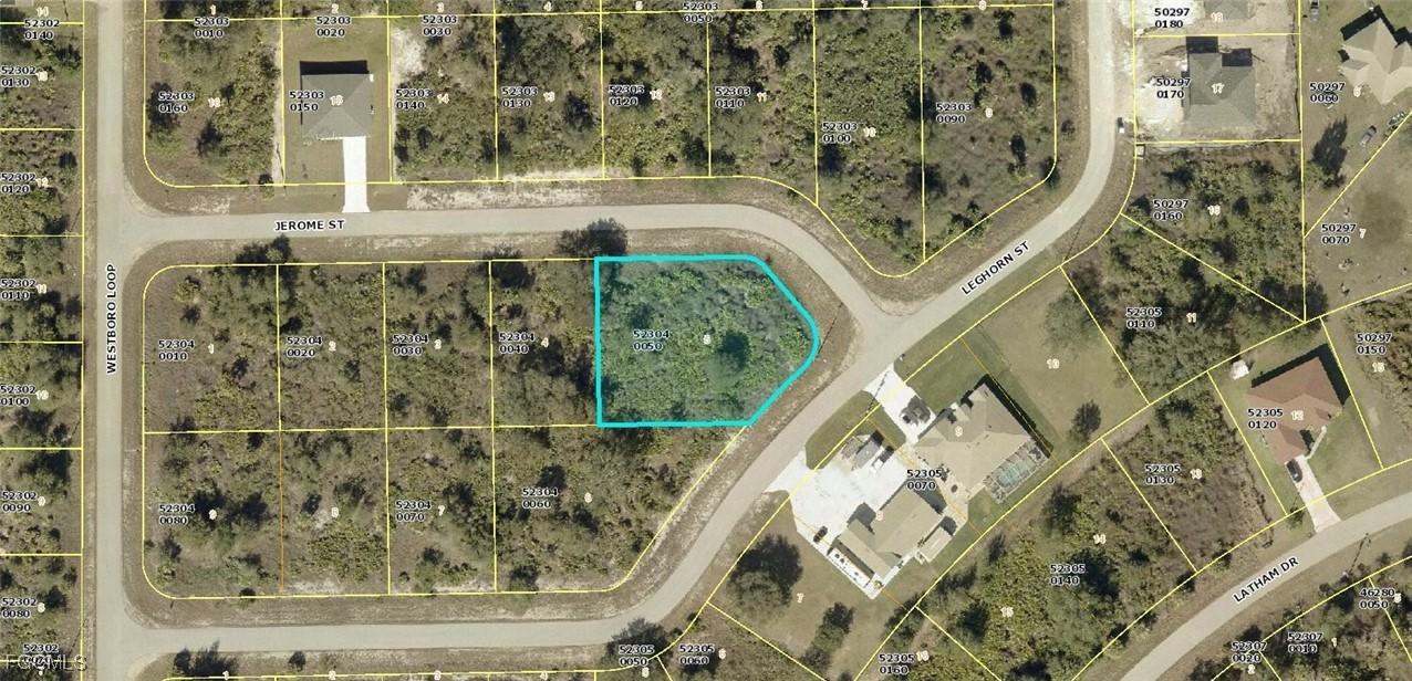 711 Jerome St., Lehigh Acres, FL 33972