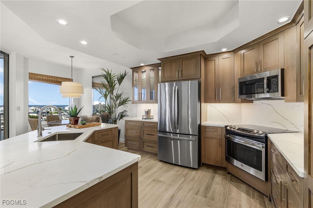 4192 Bay Beach Ln. #873, Fort Myers Beach, FL 33931