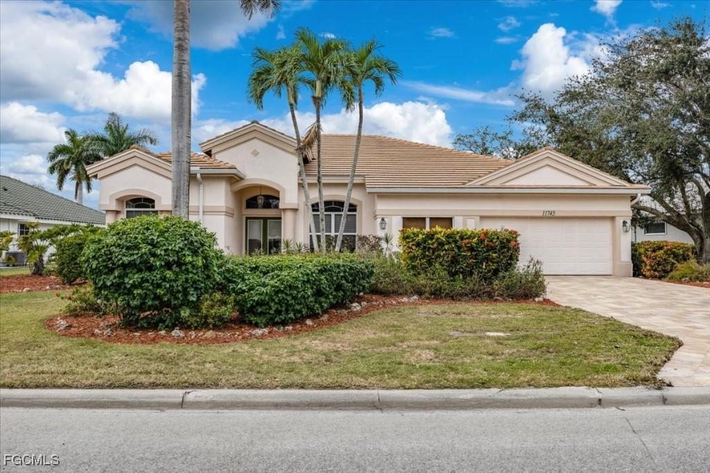 11745 Longshore Way, Naples, FL 34119