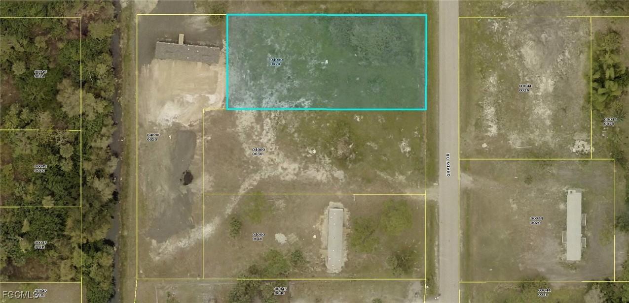 8030 Grady Dr., North Fort Myers, FL 33917