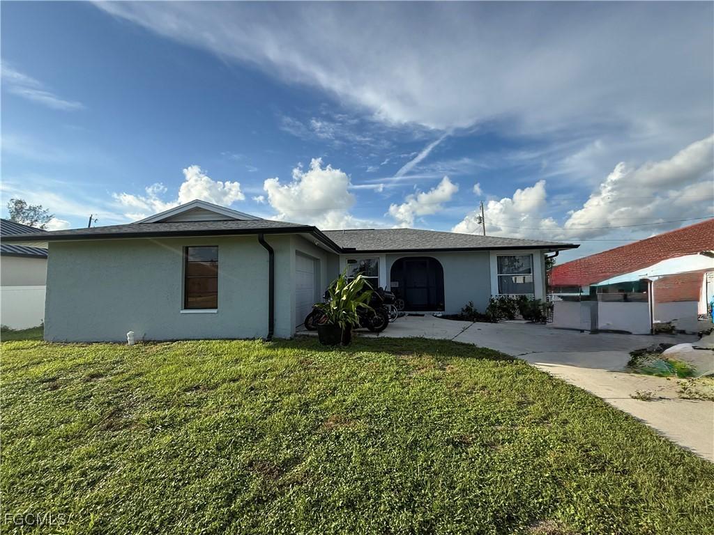 421 SW 21st Ter., Cape Coral, FL 33991