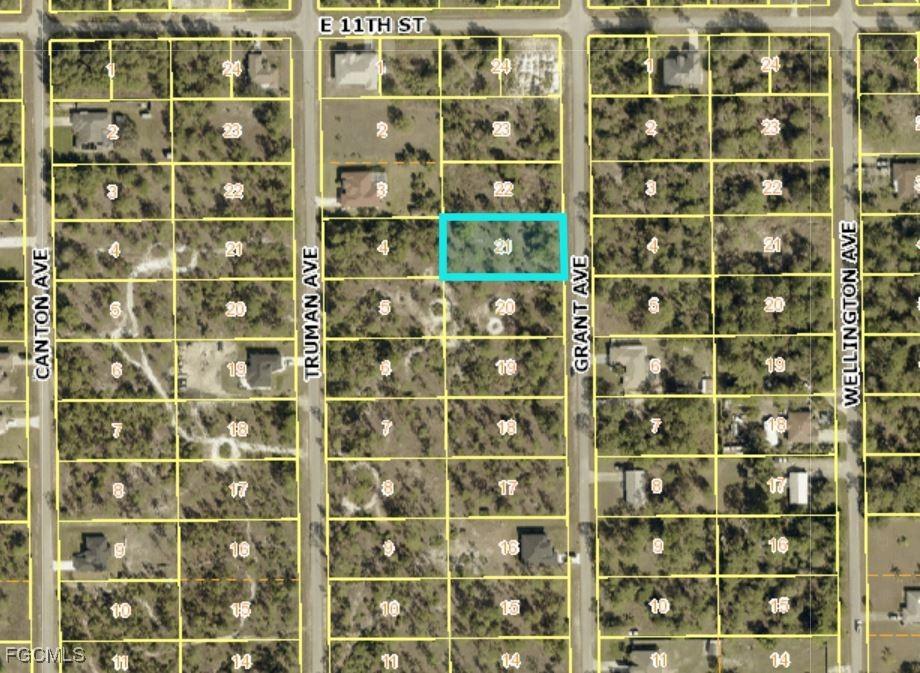1017 Grant Ave., Lehigh Acres, FL 33972